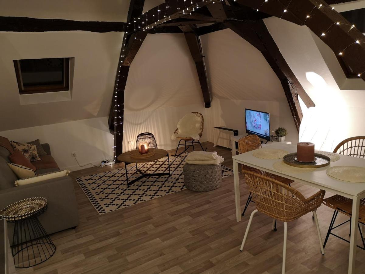Logement Cosy Renove Au Pied De La Cathedrale Avec Climatisation Reims Exterior photo