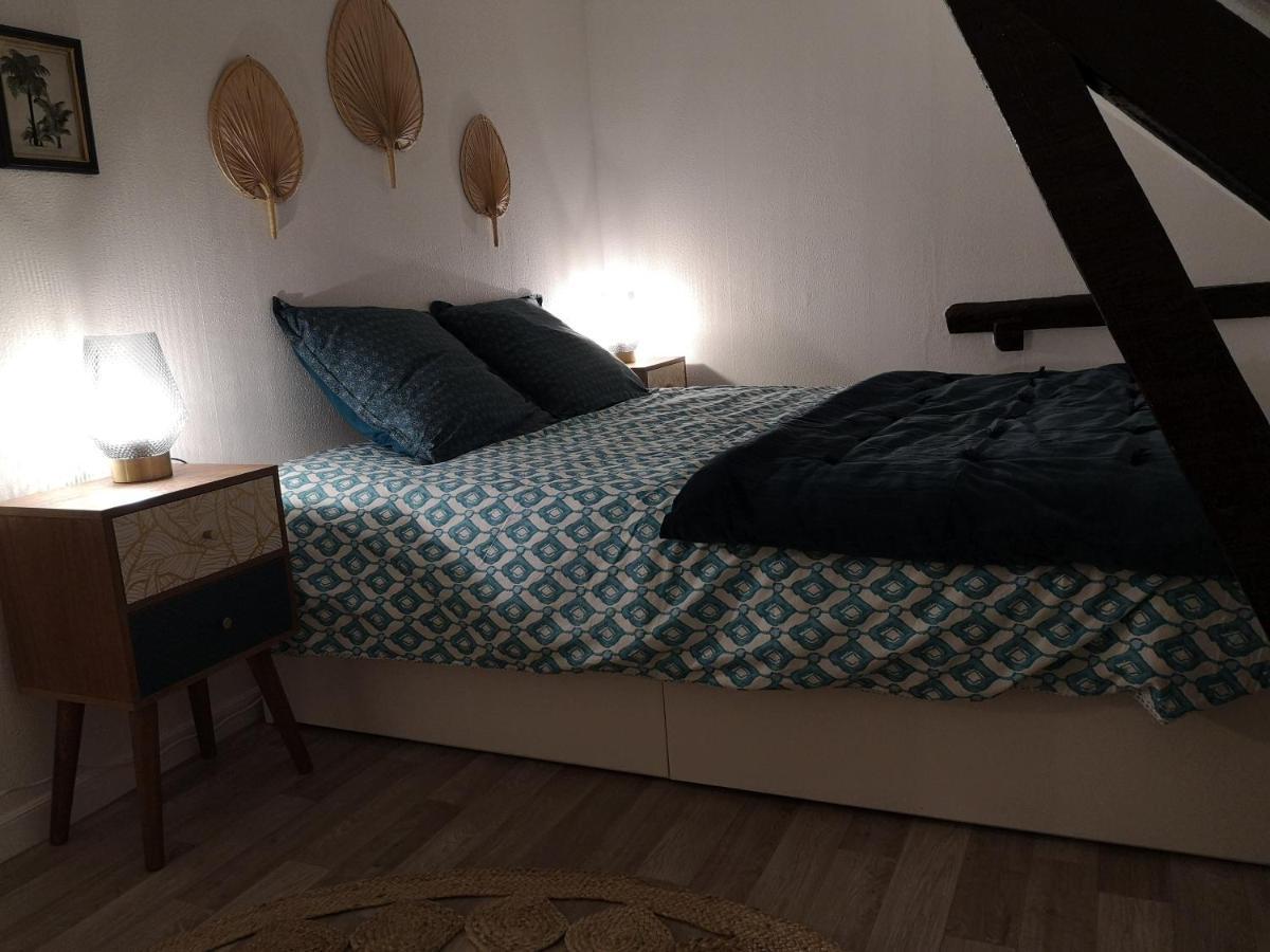 Logement Cosy Renove Au Pied De La Cathedrale Avec Climatisation Reims Exterior photo